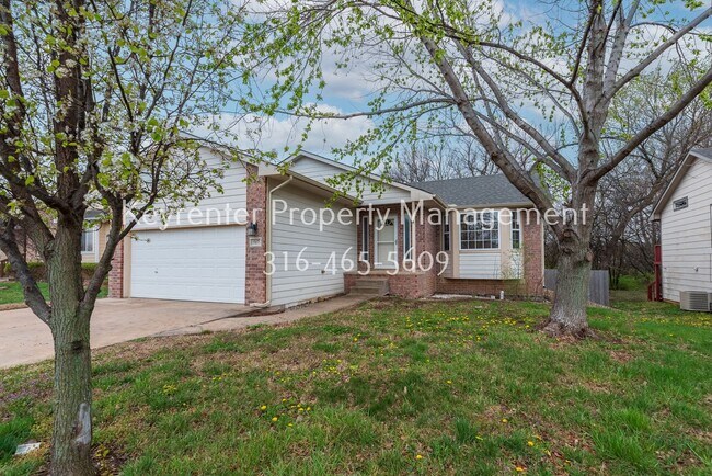 Foto del edificio - Beautiful 4 Bed 3 Bath in Andover School District!