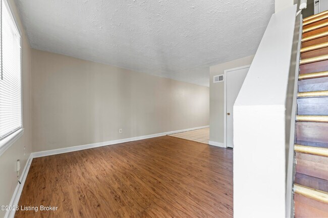 Foto del edificio - 725 S 16th St