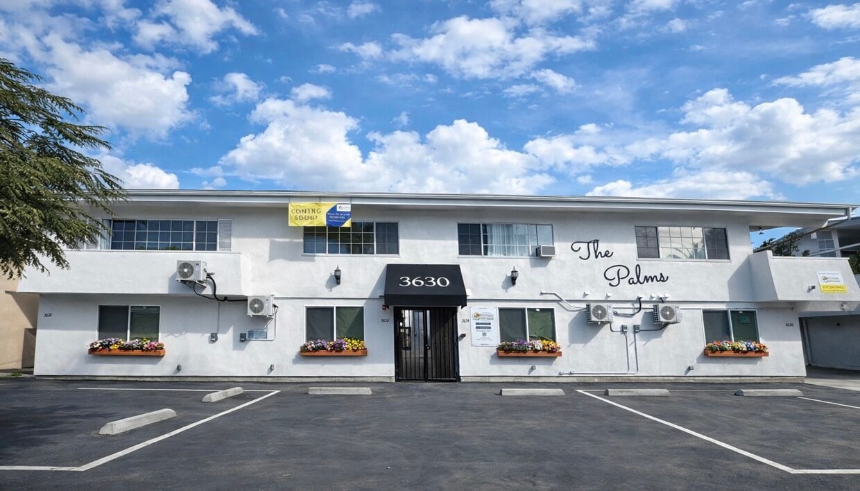 Building Photo - 3630 Midvale Ave