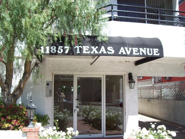 Building Photo - 11857 Texas Ave