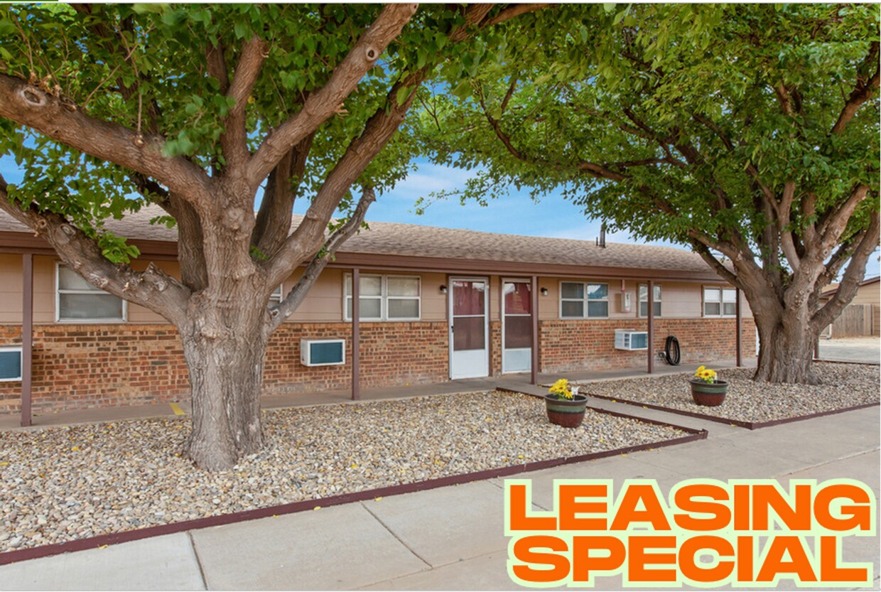 Foto principal - Leasing Special** No Deposit!