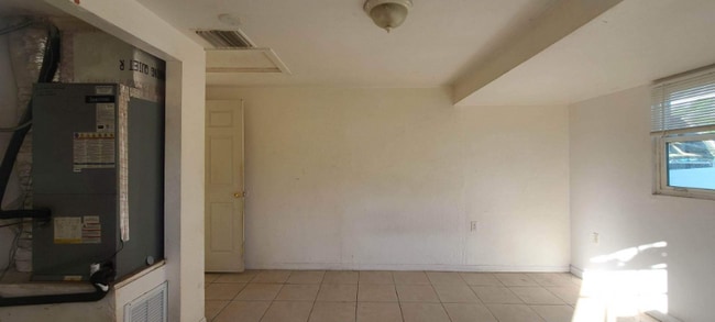 Foto del edificio - 8289 Pelican Rd
