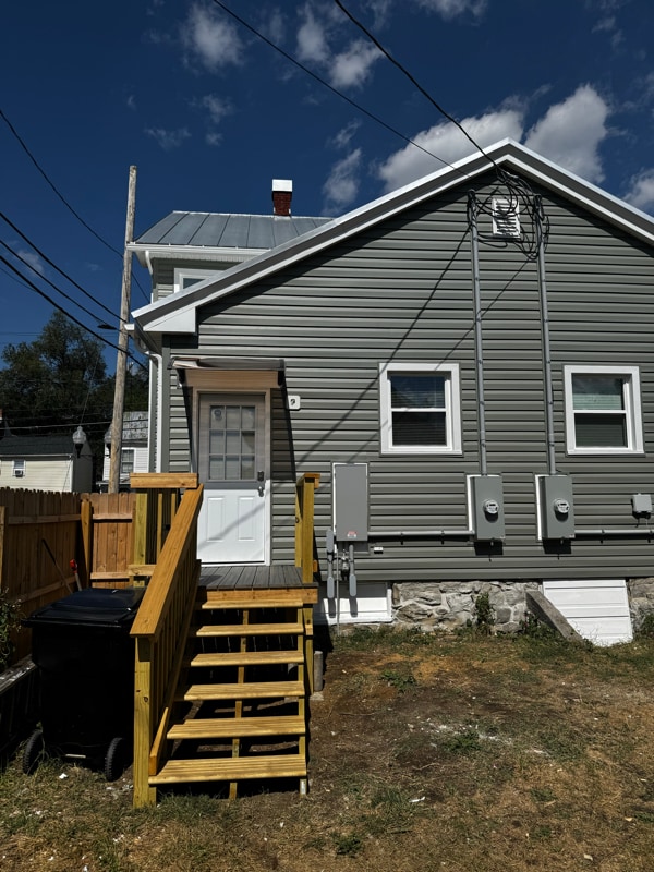 Building Photo - 301 National Ave
