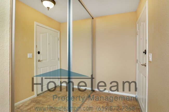 Building Photo - 3030 Suncrest Dr
