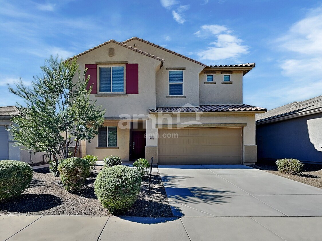 Foto principal - 4308 S 105th Dr