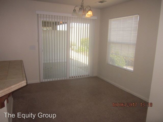 Foto del edificio - 2187 Bella Oaks Dr