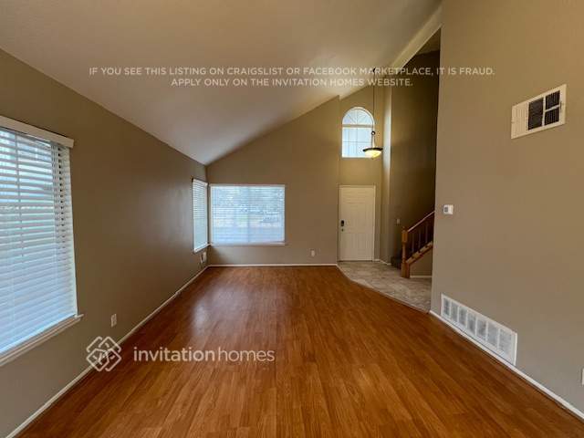 Foto del edificio - 8500 Todd Ct