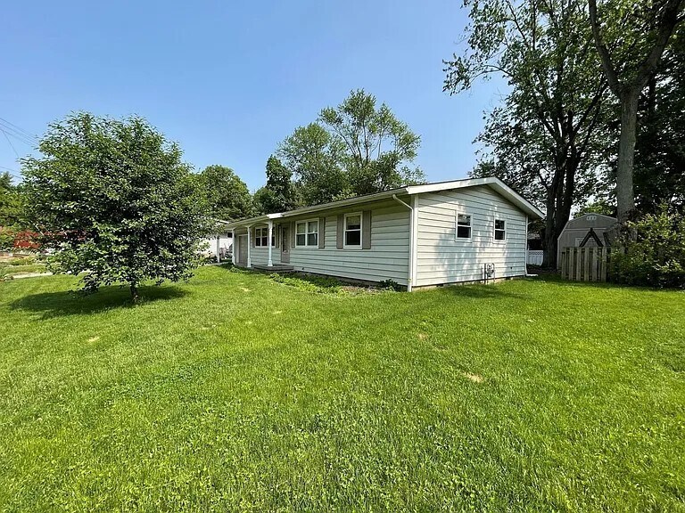 Foto principal - 140 Seneca Ln