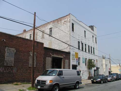 Alternate view - 269-271 Meserole St