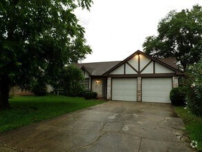 Building Photo - 8110 Amurwood Dr