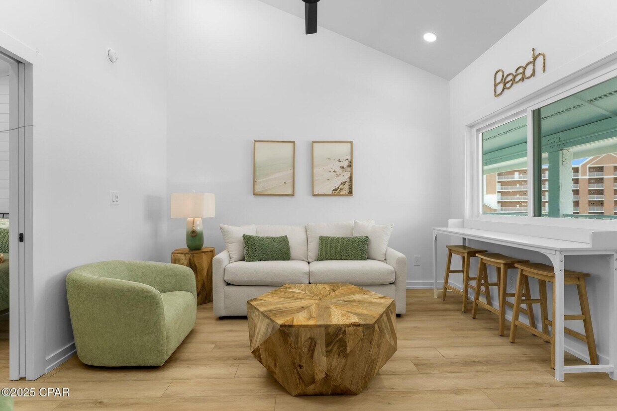 Foto principal - 17214 Front Beach Rd