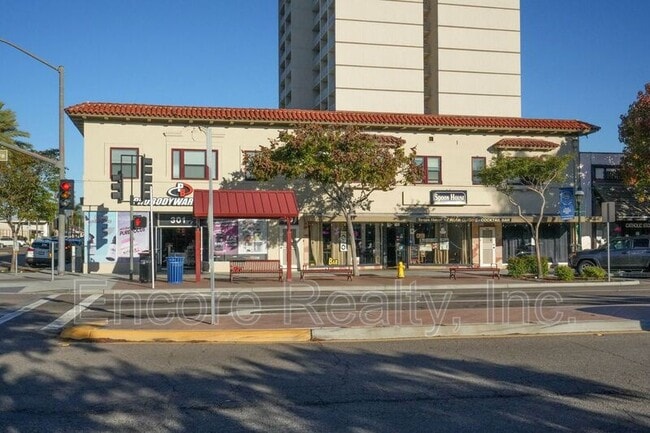 Foto del edificio - 303 3rd Ave