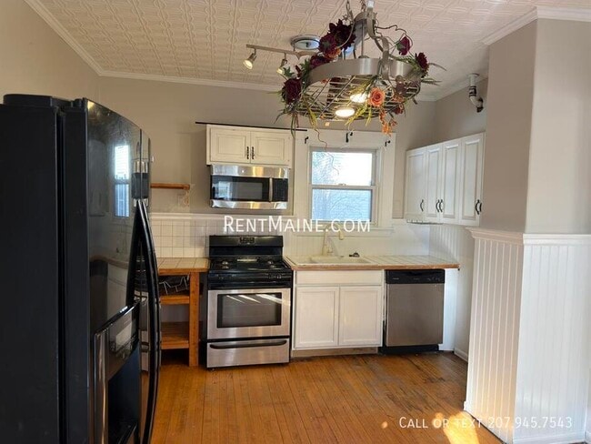 Building Photo - 57-59 Holyoke Street Apt.