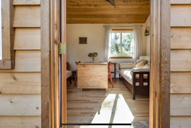 Entrance to the newer section - 8555 Sonoma Ave