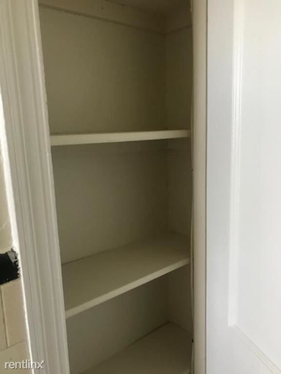Building Photo - 2 br, 1 bath Condo - 310 Decatur St NW