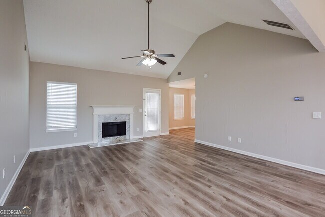 Building Photo - 280 Pleasant Hills Dr