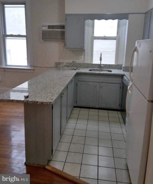 Foto del edificio - 2121 N St NW