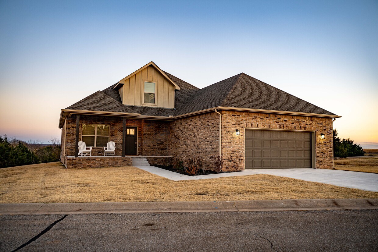 1119 St Andrews Cir, Cushing, OK 74023 House Rental in Cushing, OK