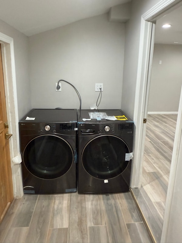 Building Photo - 1616 E Harding St