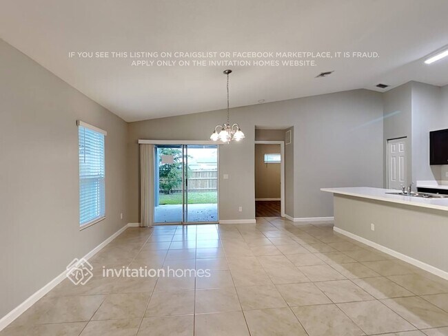 Foto del edificio - 758 NW Bristol St