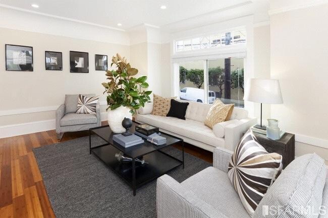 Building Photo - 1356 Baker St