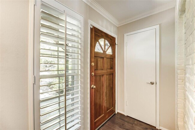 Foto del edificio - 12964 Trail Hollow Dr