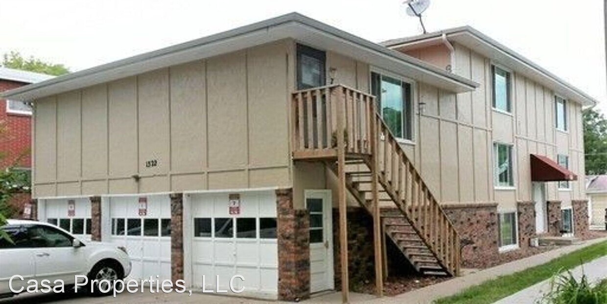 Foto principal - 1322 A St