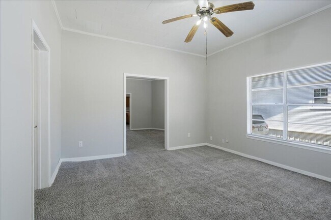 Foto del edificio - Fully Renovated House for rent
