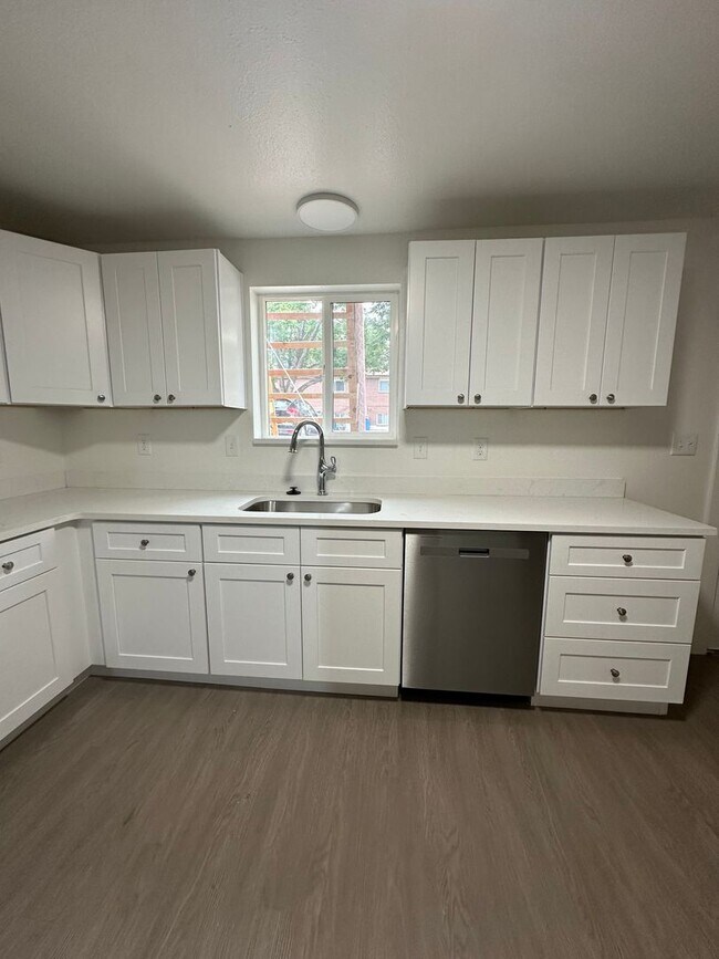 Foto del edificio - 2 Bed 1 Bath Rental in Orem