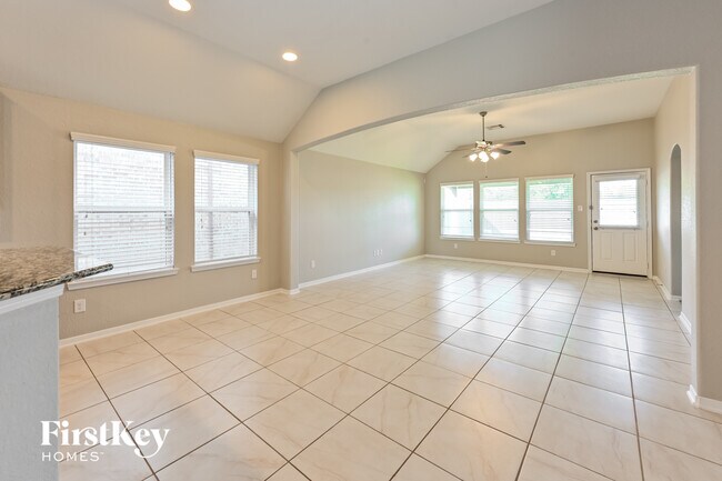 Foto del edificio - 29462 Ridge Clearing Trail