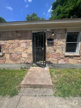 Building Photo - 220 Mill Ave