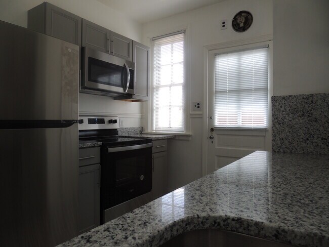 Foto del edificio - 3314 Suffolk Rd