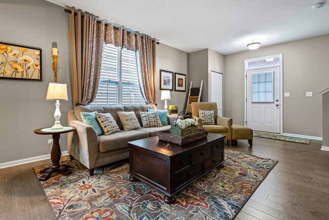 Building Photo - 3604 Daisy Ln