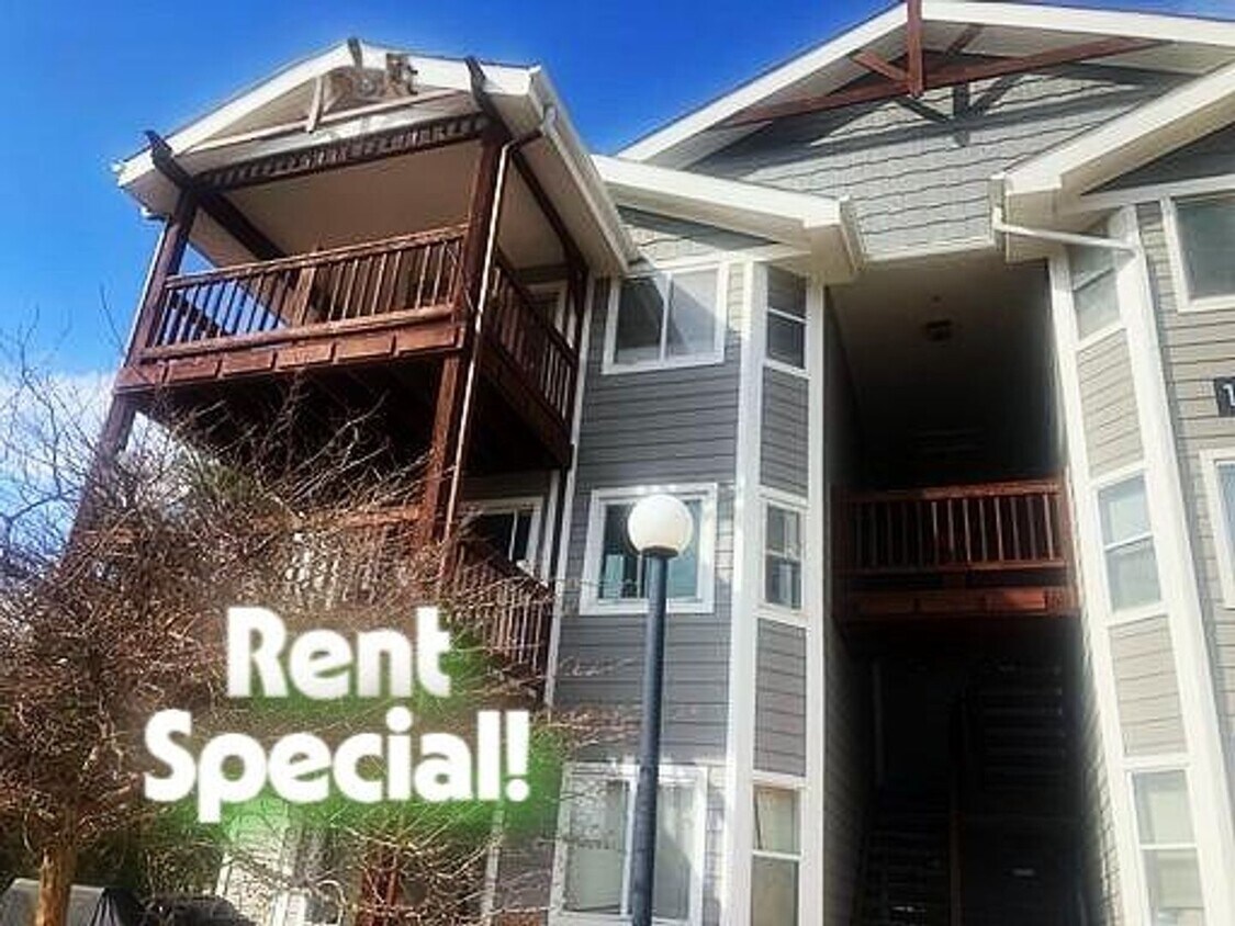 RENT SPECIAL! 1 month FREE RENT on 15 mont... - 2 bedroom, 1 bathroom Condominium in Auror...