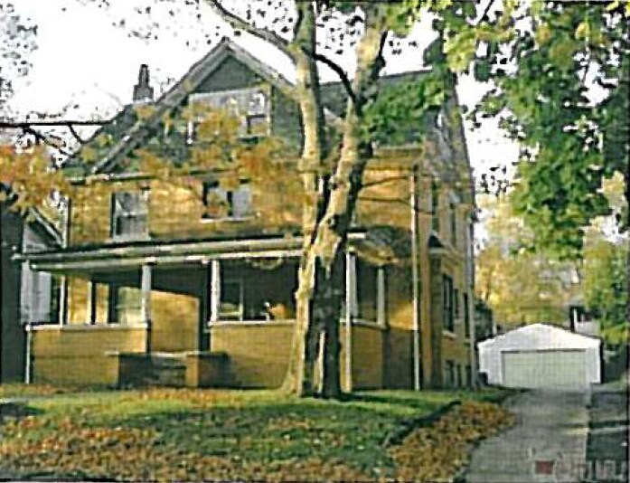 Primary Photo - 270 Fairgreen Ave