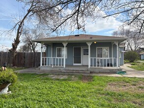 Building Photo - 3320 Concord Ave