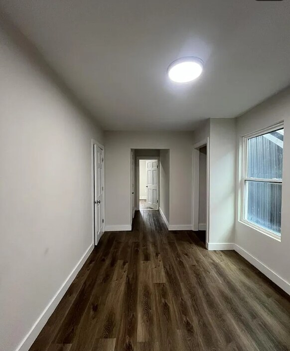 Foto del edificio - 159-161-161 W 4th St
