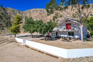 Building Photo - 52654 Altadena Dr