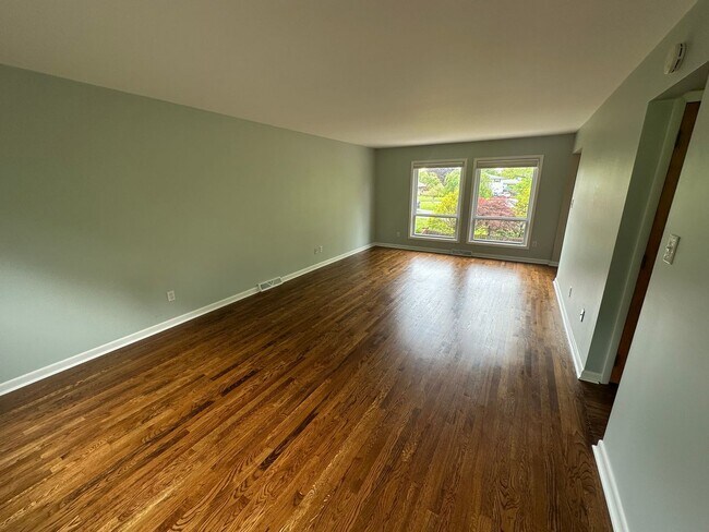 Foto del edificio - Fantastic Location!  Single-family house close to Upper Arlington and Riverside Hospital