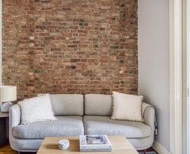 Building Photo - 248 Mott St