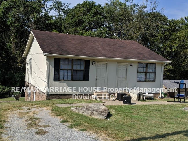 Building Photo - 808 A  Heritage Trail