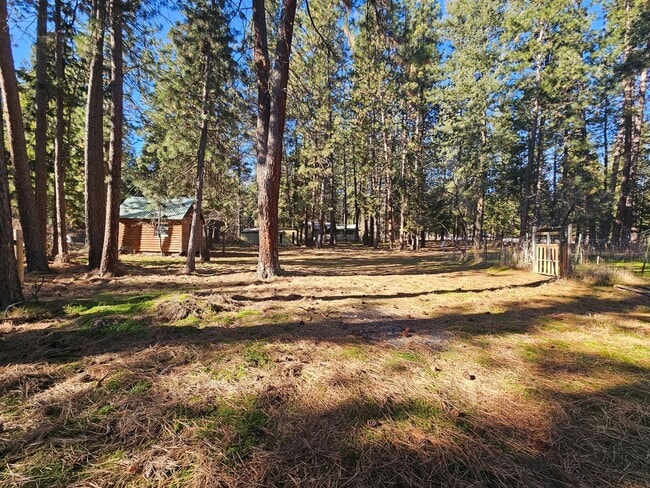 Building Photo - 66955 End Rd