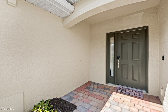 Building Photo - 3725 Crofton Court