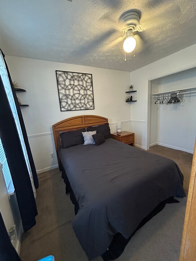 Foto del edificio - 903 Forest Pointe Way