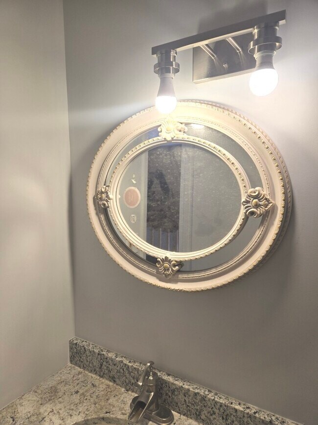 Foto del edificio - 3341 Beacon St