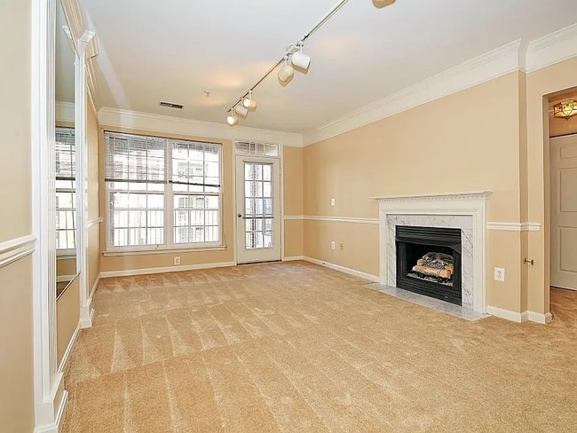 Building Photo - 2711 Bellforest Ct