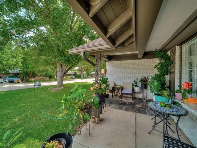 Building Photo - 5512 Odessa Ave