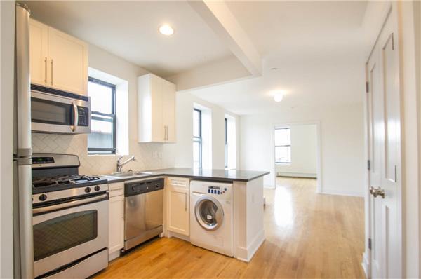 Primary Photo - 305 W 150th St