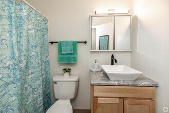 Building Photo - Alpine Manor Apartments