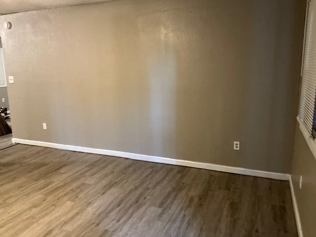 Building Photo - 722 St Martin Dr